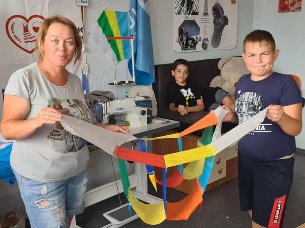 Kite-building workshop